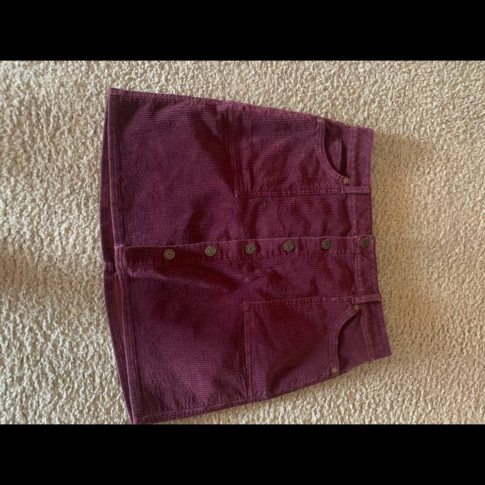 Like new corduroy skirt